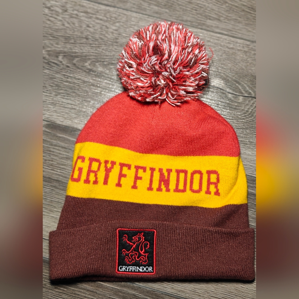 Harry Potter Gryffindor Beanie‎ Mens Logo Red/Yellow One Size Fits Most